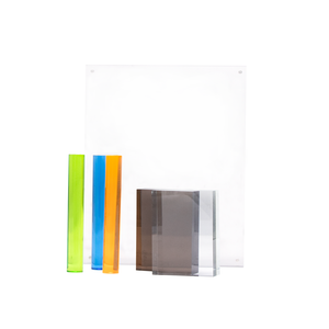 Blocs acryliques solides d'épaisseur différente de taille adaptée aux besoins du client