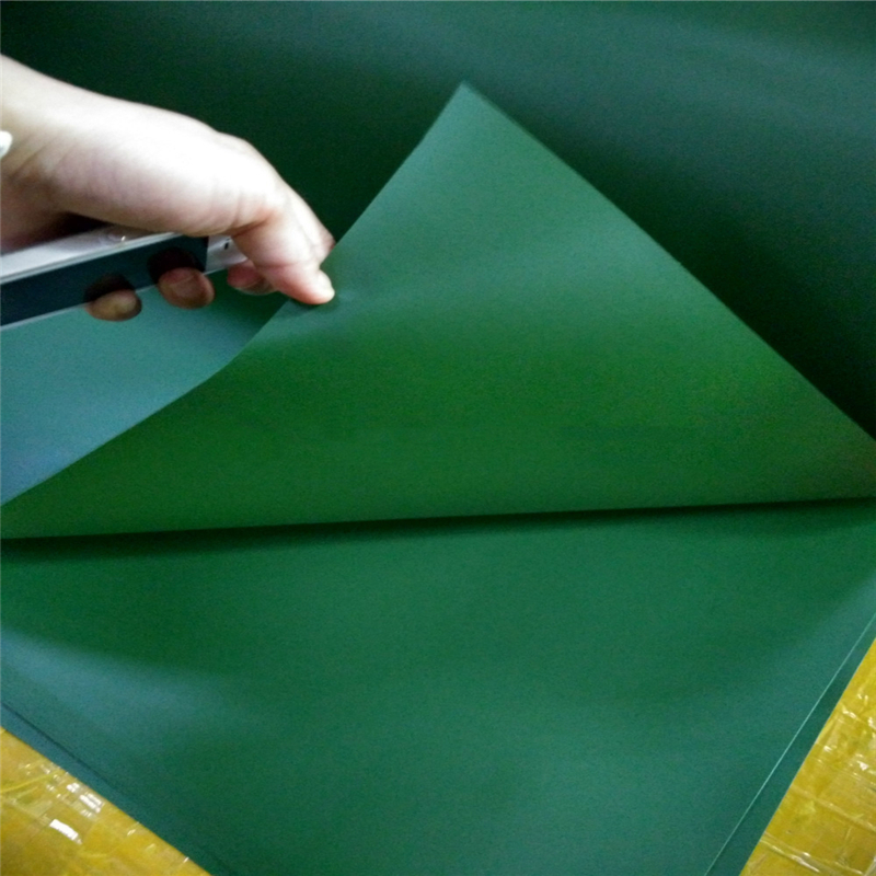 トルコ市場の緑の人工芝芝生カーペット用の売れ筋プラスチック シート 